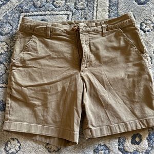 Chubbies Chino Stretch Flat Front Khakis Shorts Size 30 7” Inseam